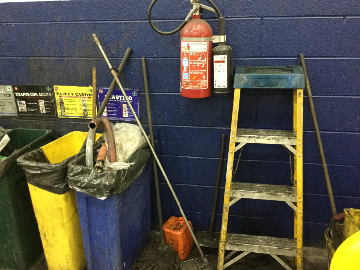 fire extinguisher zoomed out